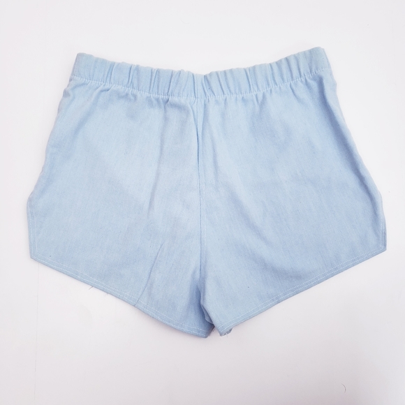 Vintage 1970s Highwaist Shorts Light Blue Cotton w/ Embroidered Ladybug Sz Small - Picture 2 of 9